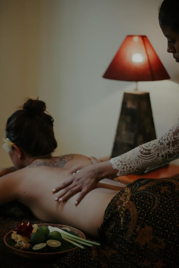 Lastana Suite Ubud Esterno foto